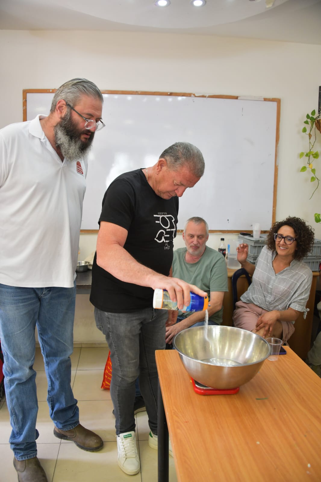 סדנת פיצה לקבוצת נכי צה"ל בירושלים