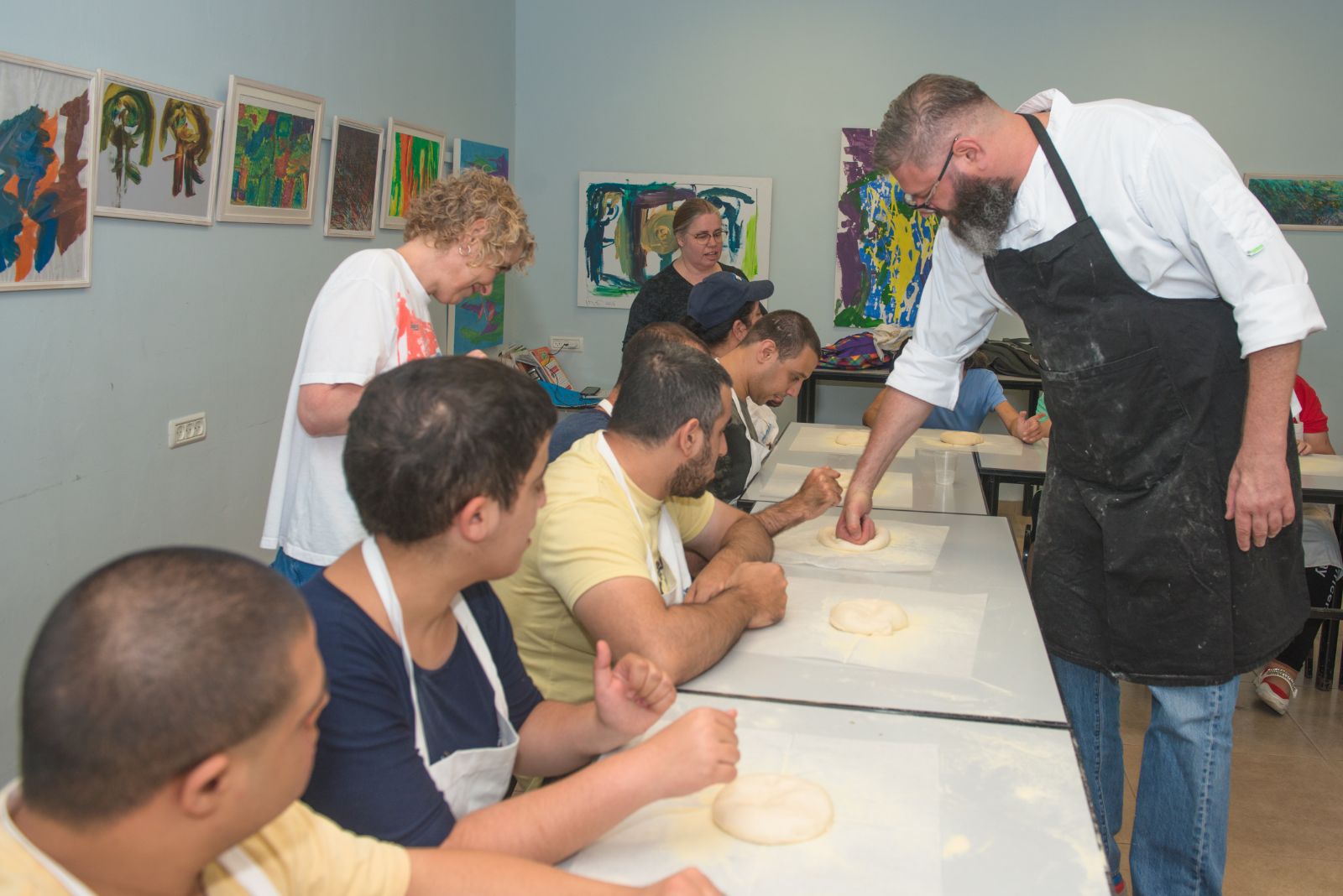 סדנת פיצה במכללה לכישורי חיים