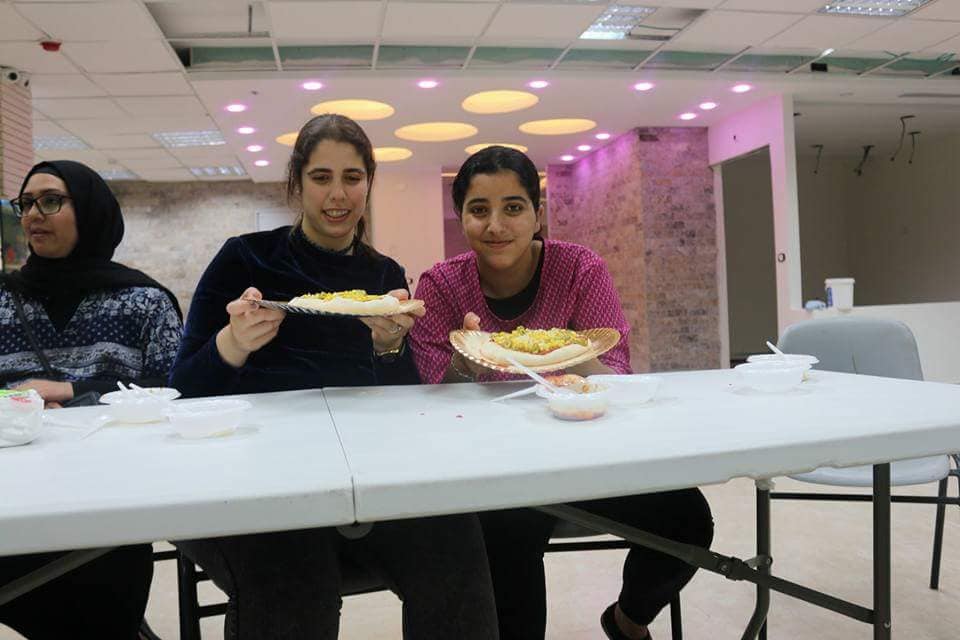 סדנת פיצה עם ילדים בעלי מוגבלויות