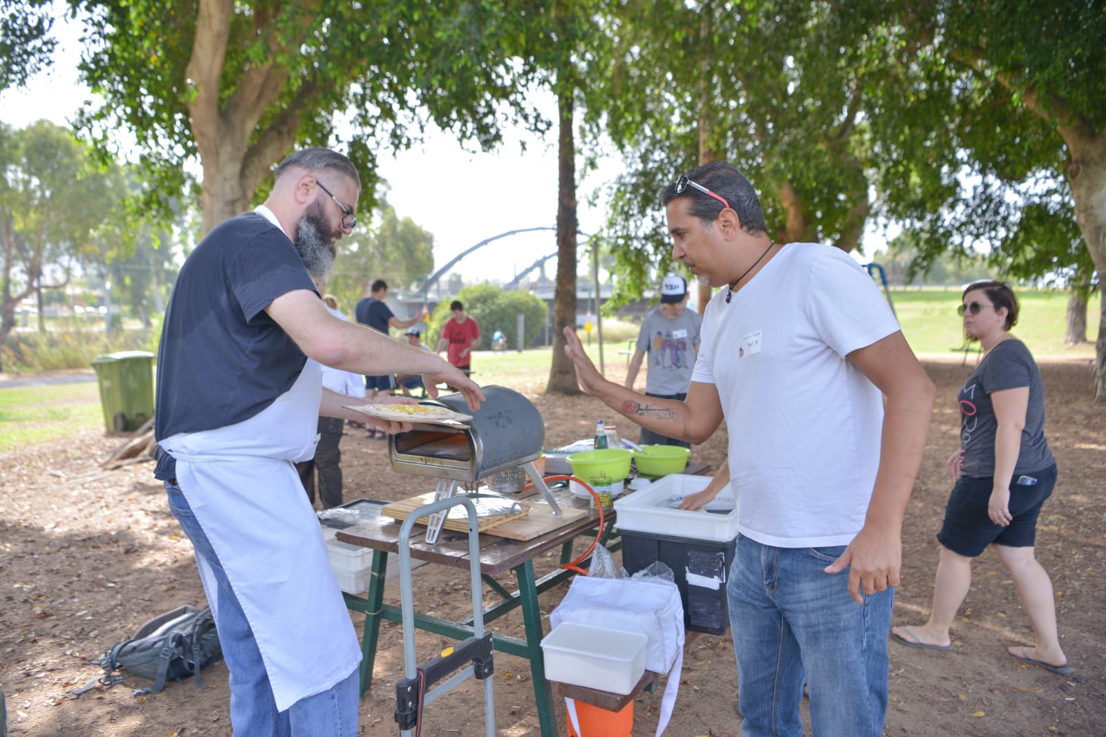 פיצה עם חניכי בית אקשטיין בטבע