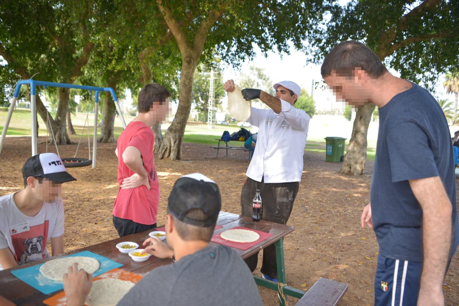 פיצה עם חניכי בית אקשטיין בטבע