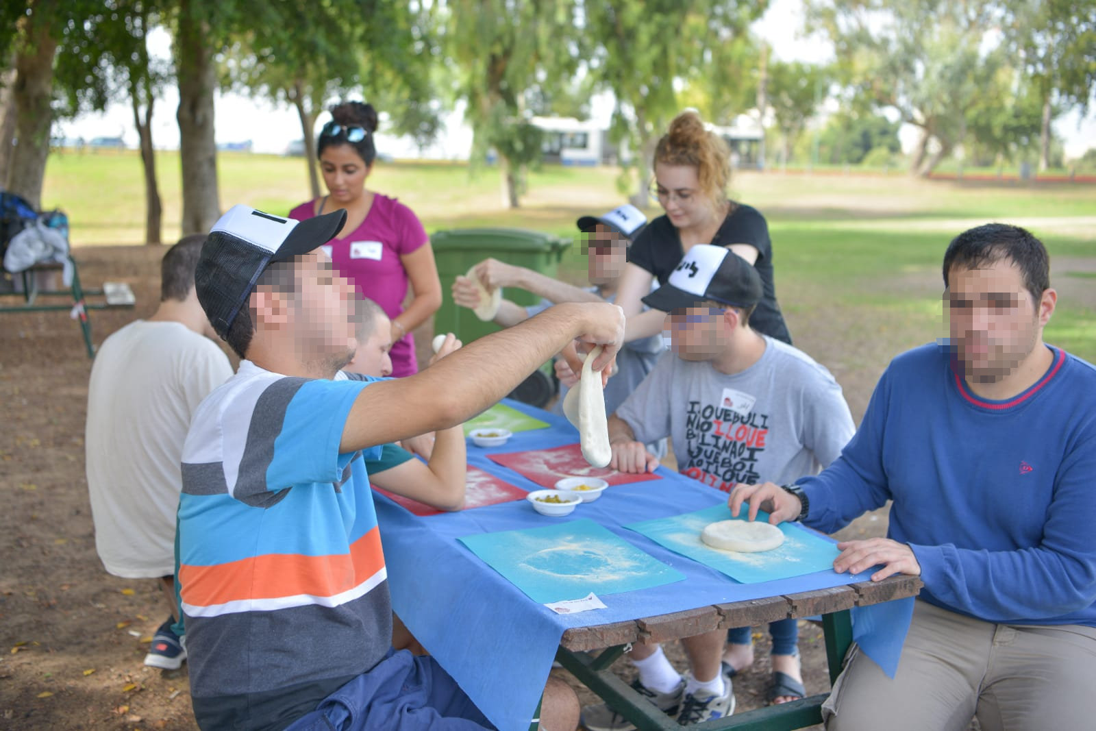 פיצה עם חניכי בית אקשטיין בטבע