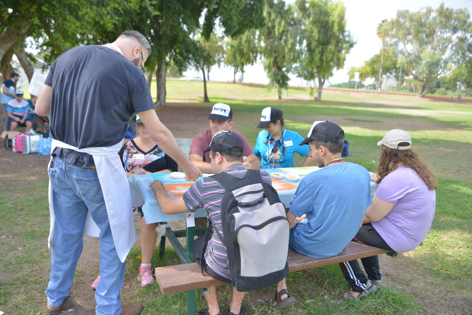 פיצה עם חניכי בית אקשטיין בטבע
