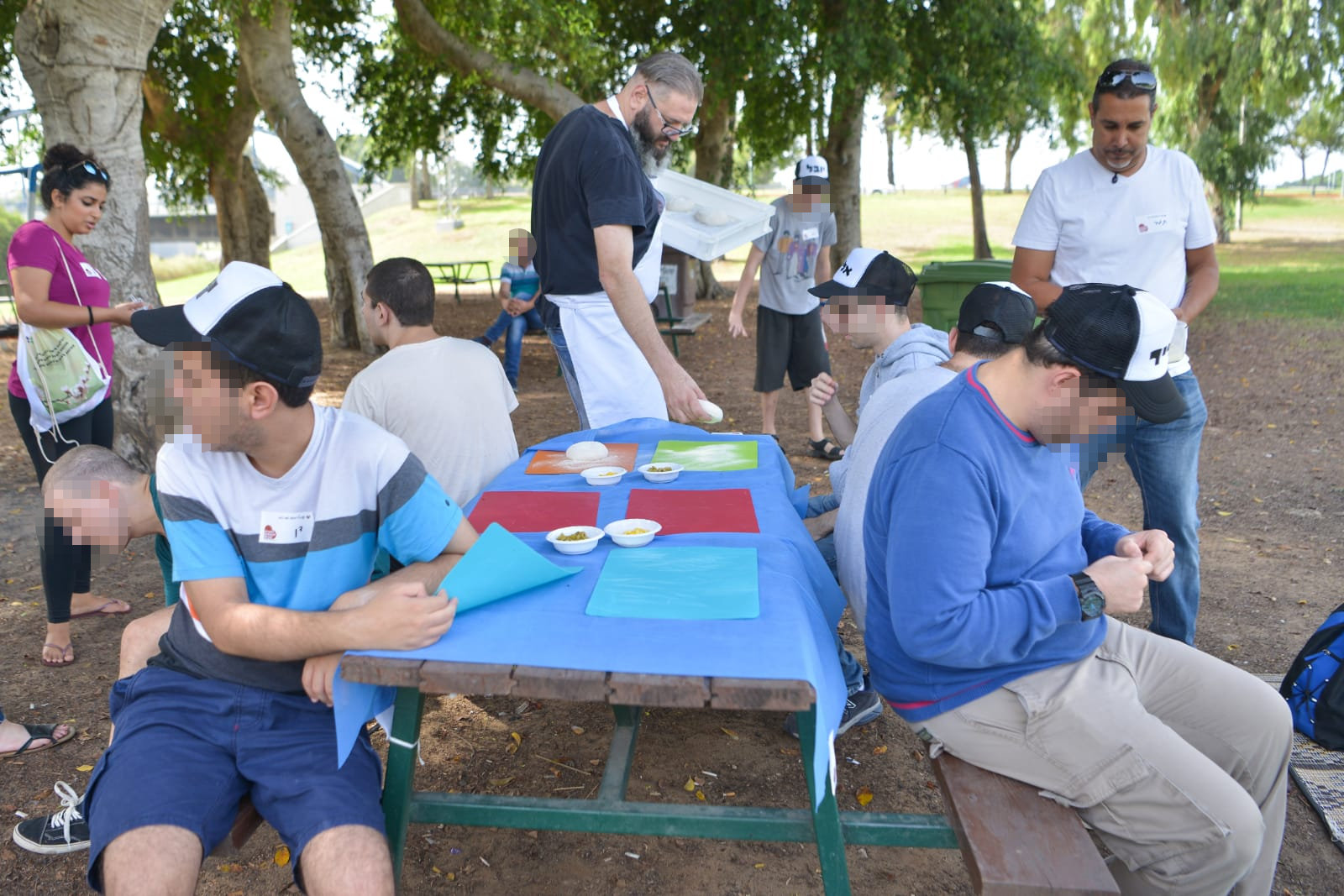 פיצה עם חניכי בית אקשטיין בטבע
