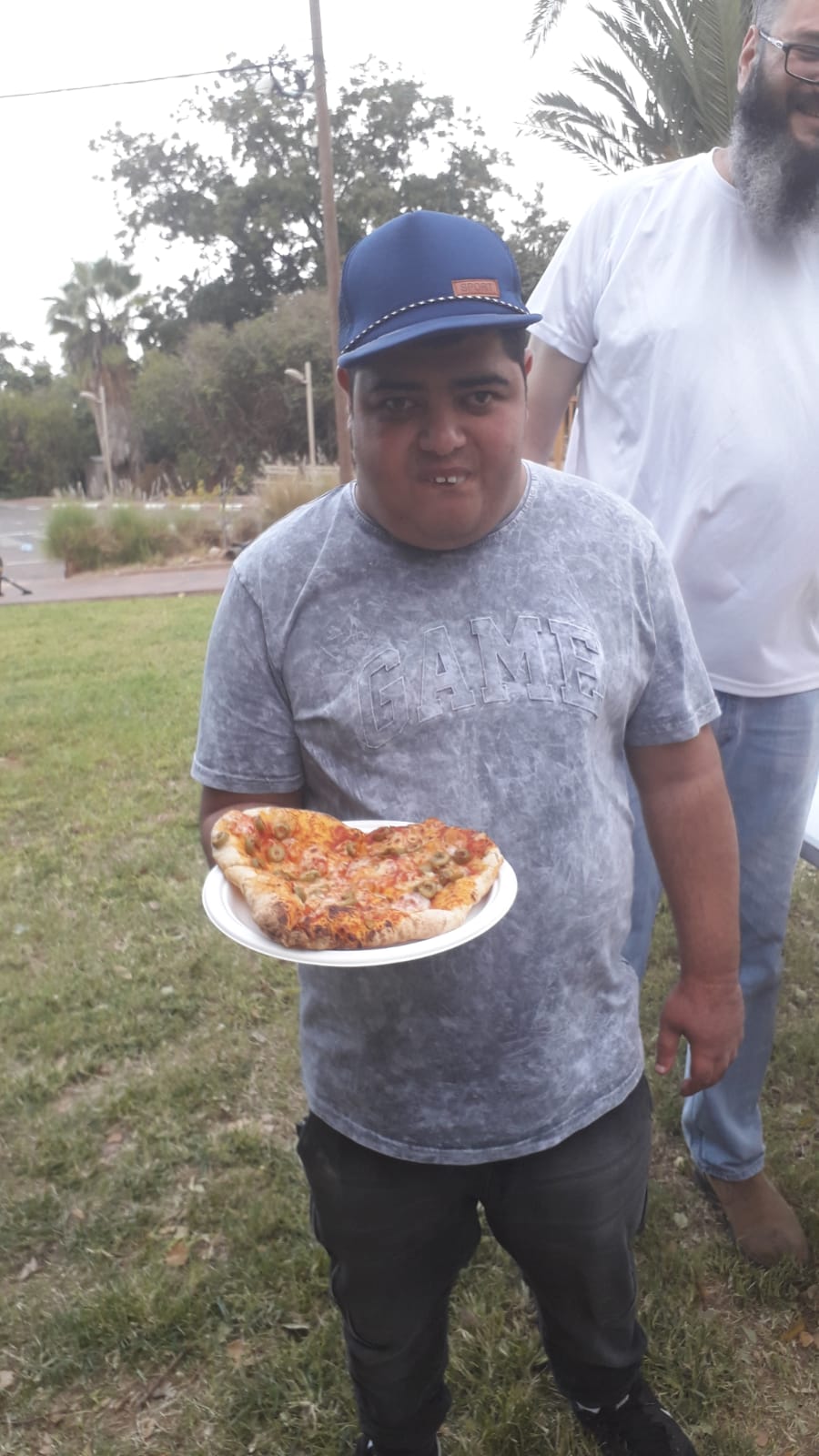 פיצה לצעירים מיוחדים המתנדבים לצה"ל