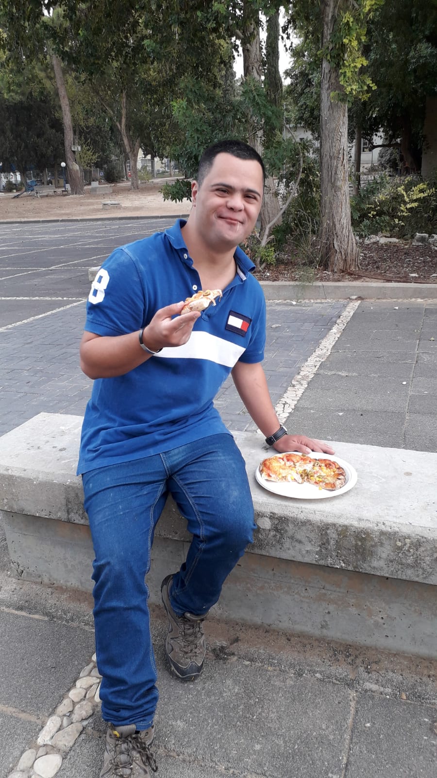 פיצה לצעירים מיוחדים המתנדבים לצה"ל