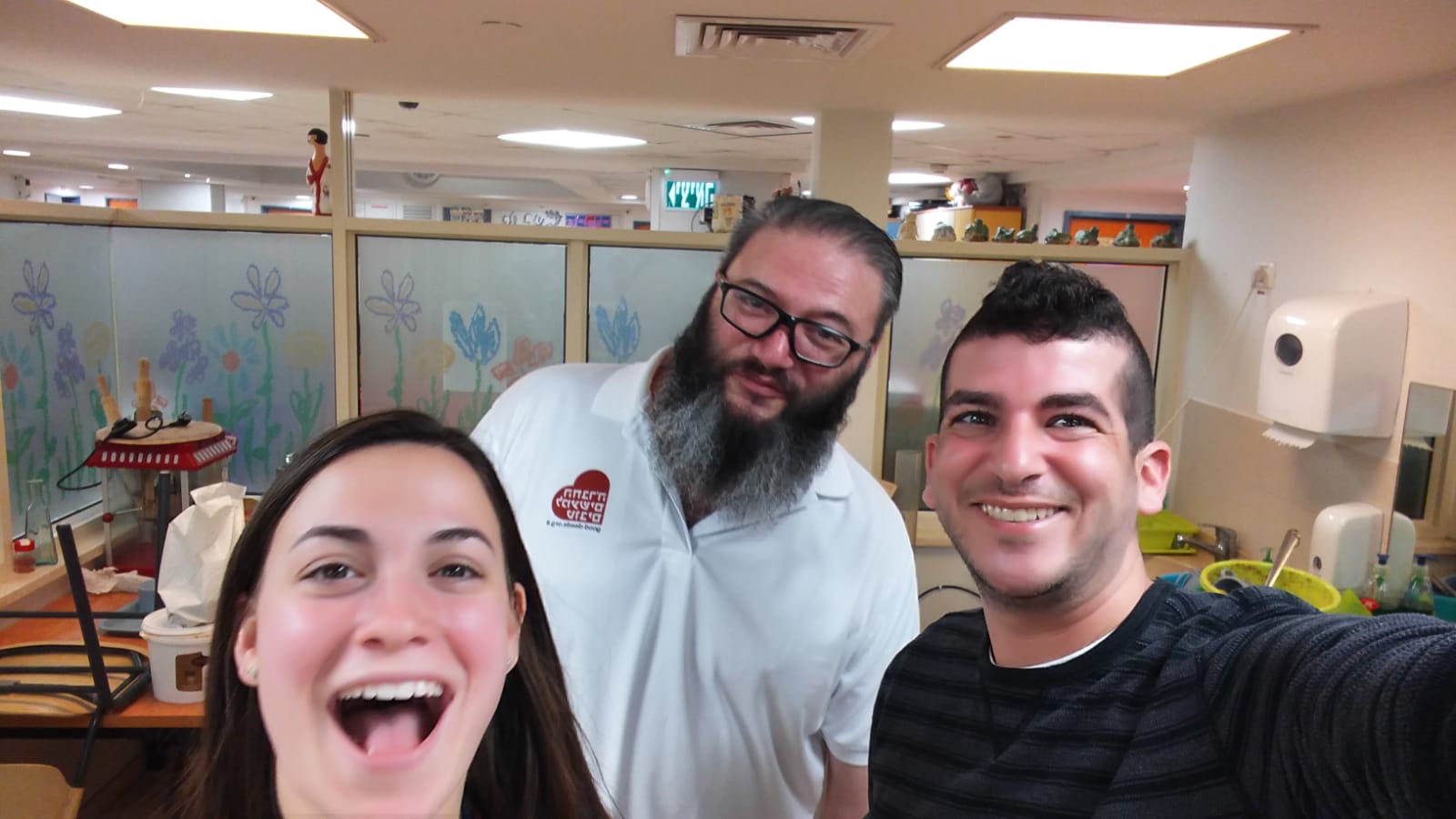 פלאפל במח' הילדים במרכז לבריאות הנפש