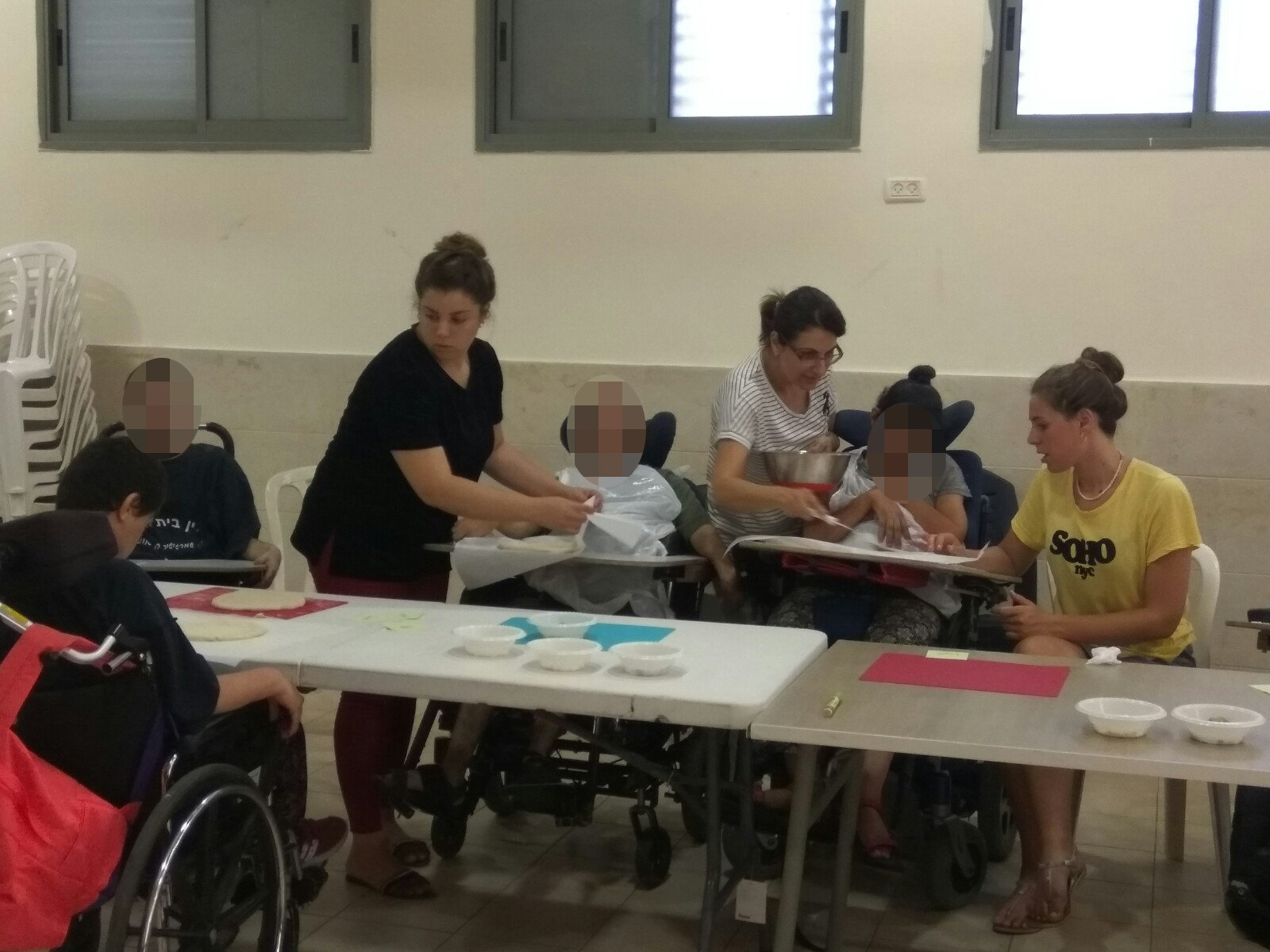 סדנת פיצה בבית נועם - יום 1 מ-3