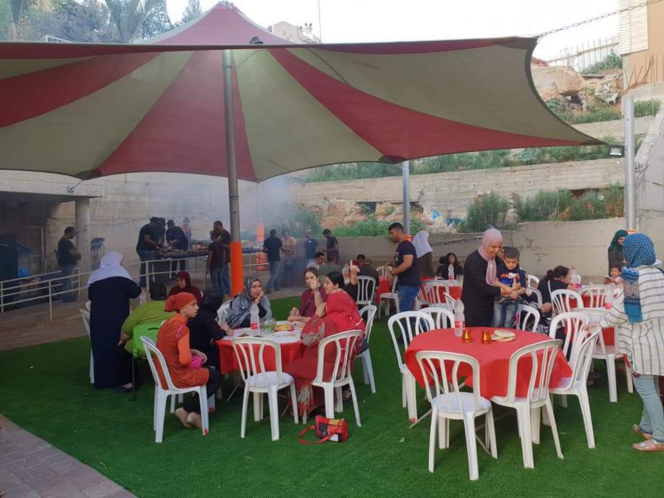 קרוב לבבות בין ילדים בעלי מוגבלויות