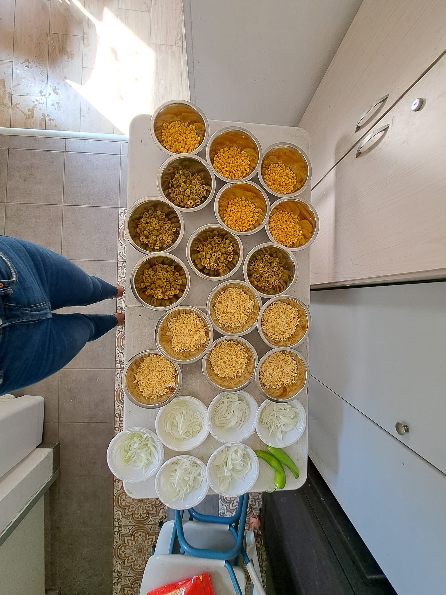 סדנת פיצה עם מבוגרים על הרצף האוטיסטי