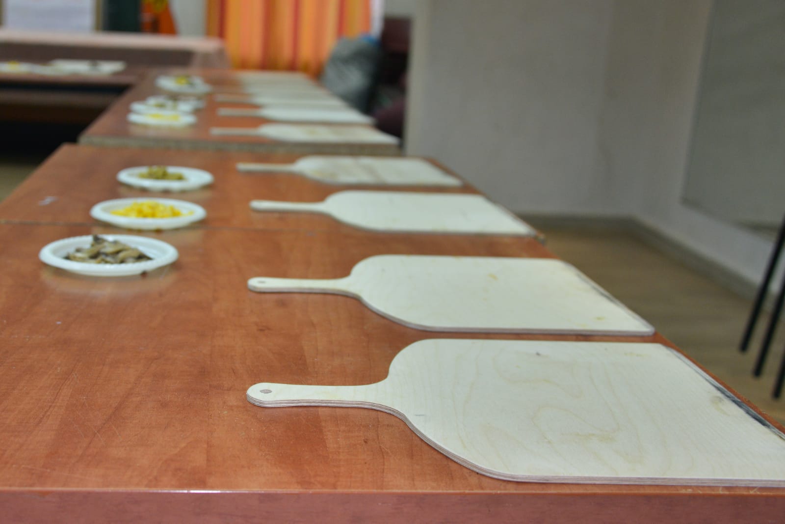 סדנת פיצה במרכז לנוער בסיכון