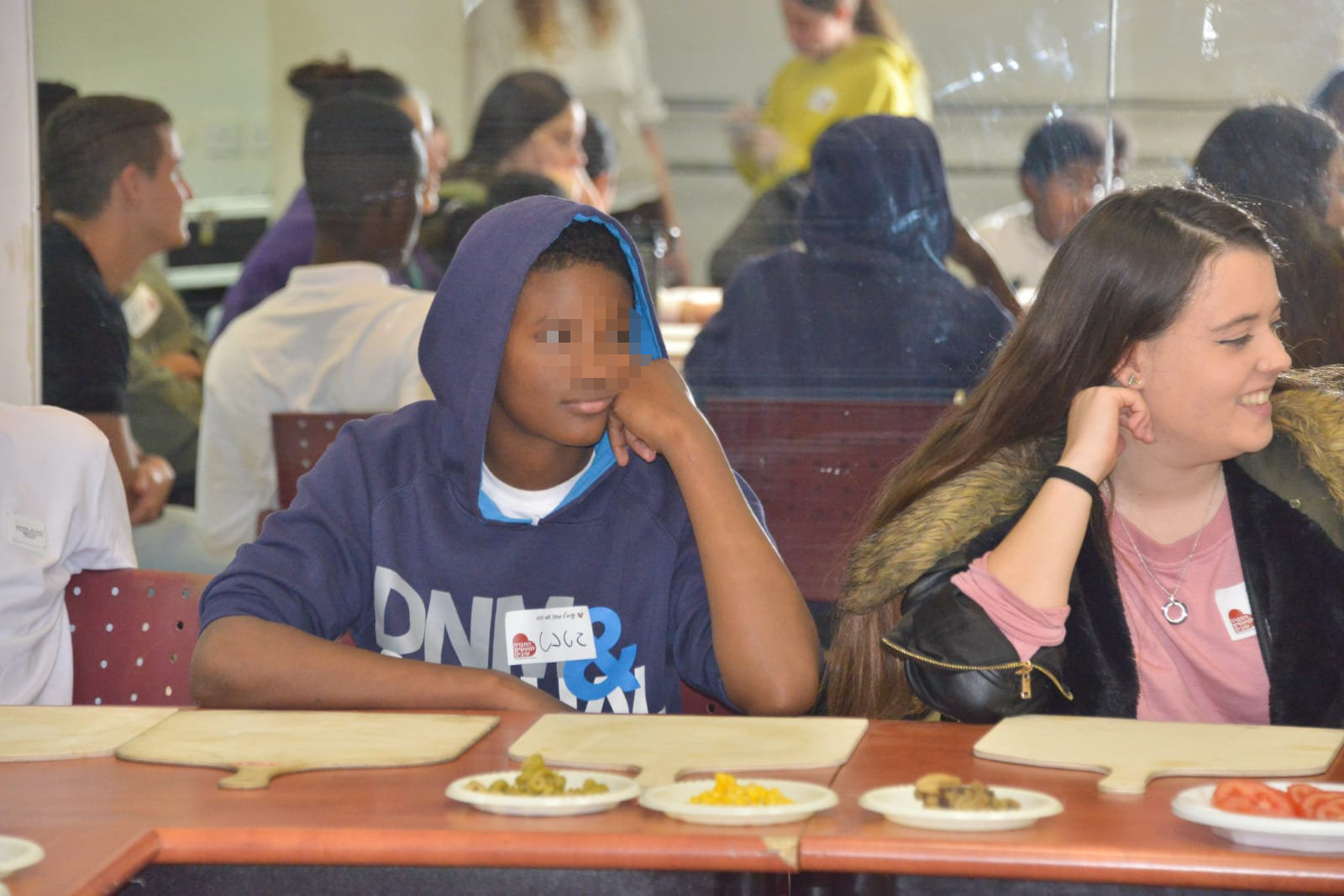 סדנת פיצה במרכז לנוער בסיכון