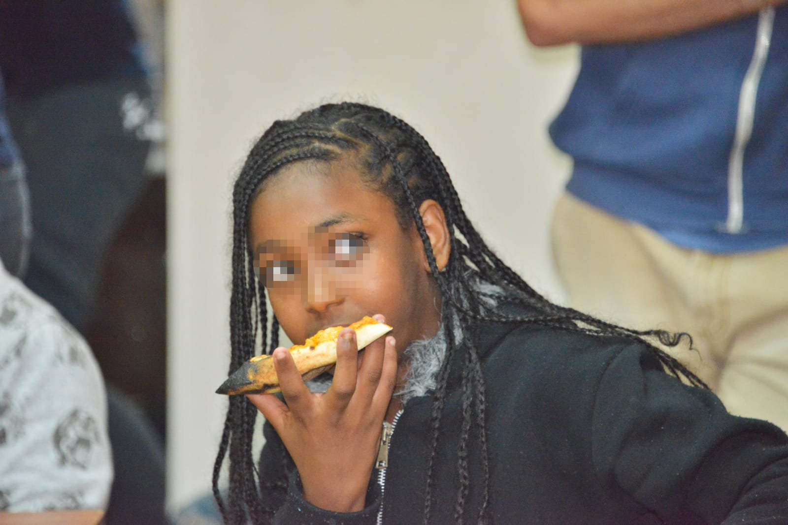 סדנת פיצה במרכז לנוער בסיכון