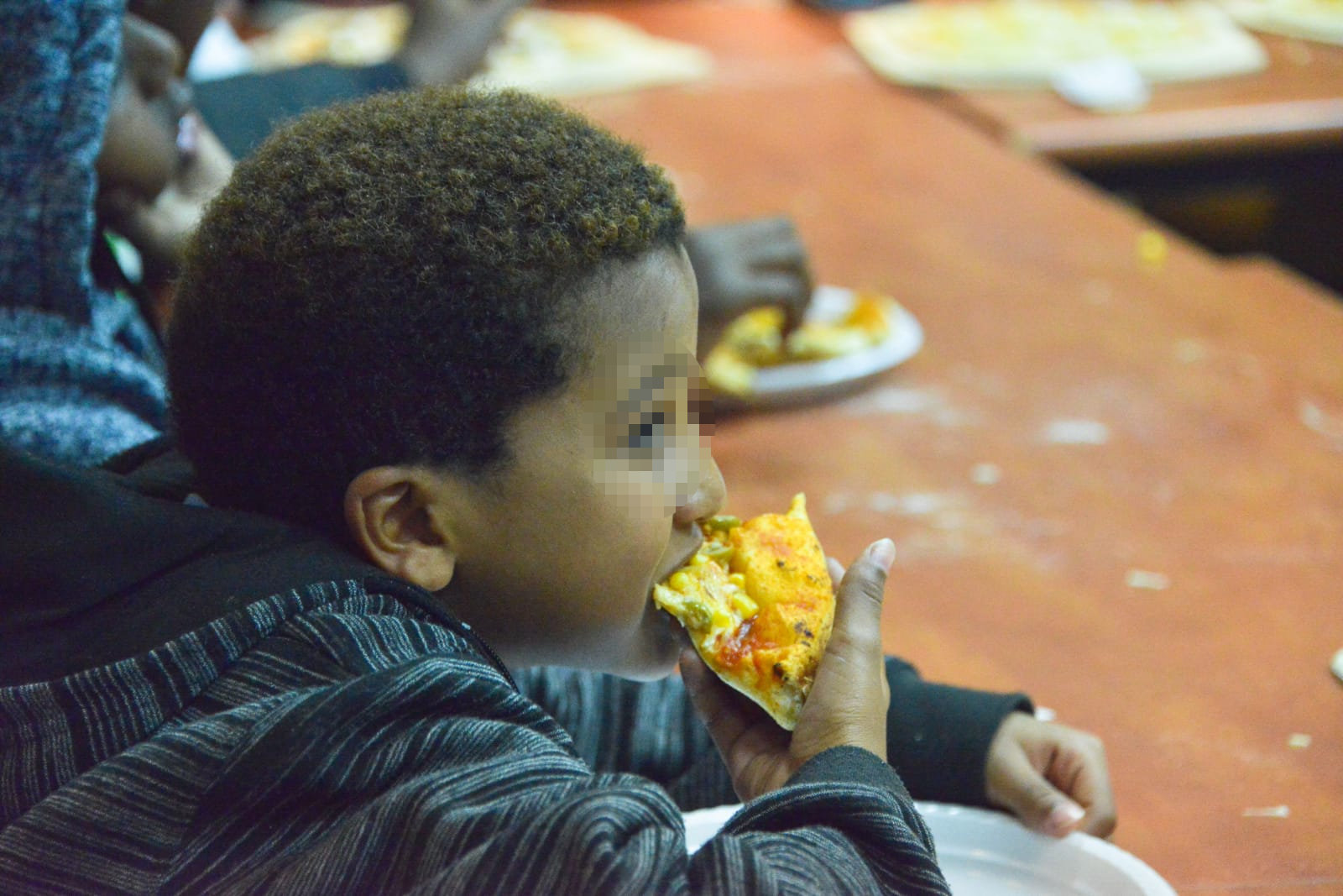 סדנת פיצה במרכז לנוער בסיכון