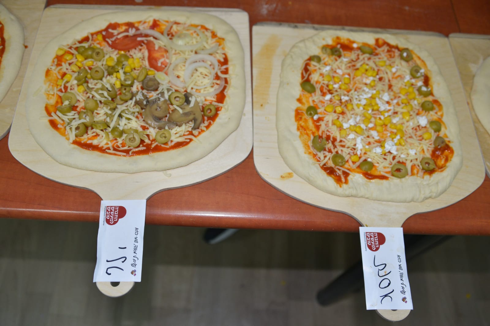 סדנת פיצה במרכז לנוער בסיכון