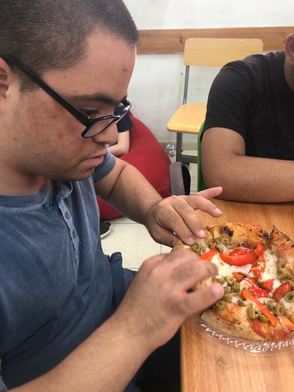 סדנת פיצה עם ילדי א"קים רמלה