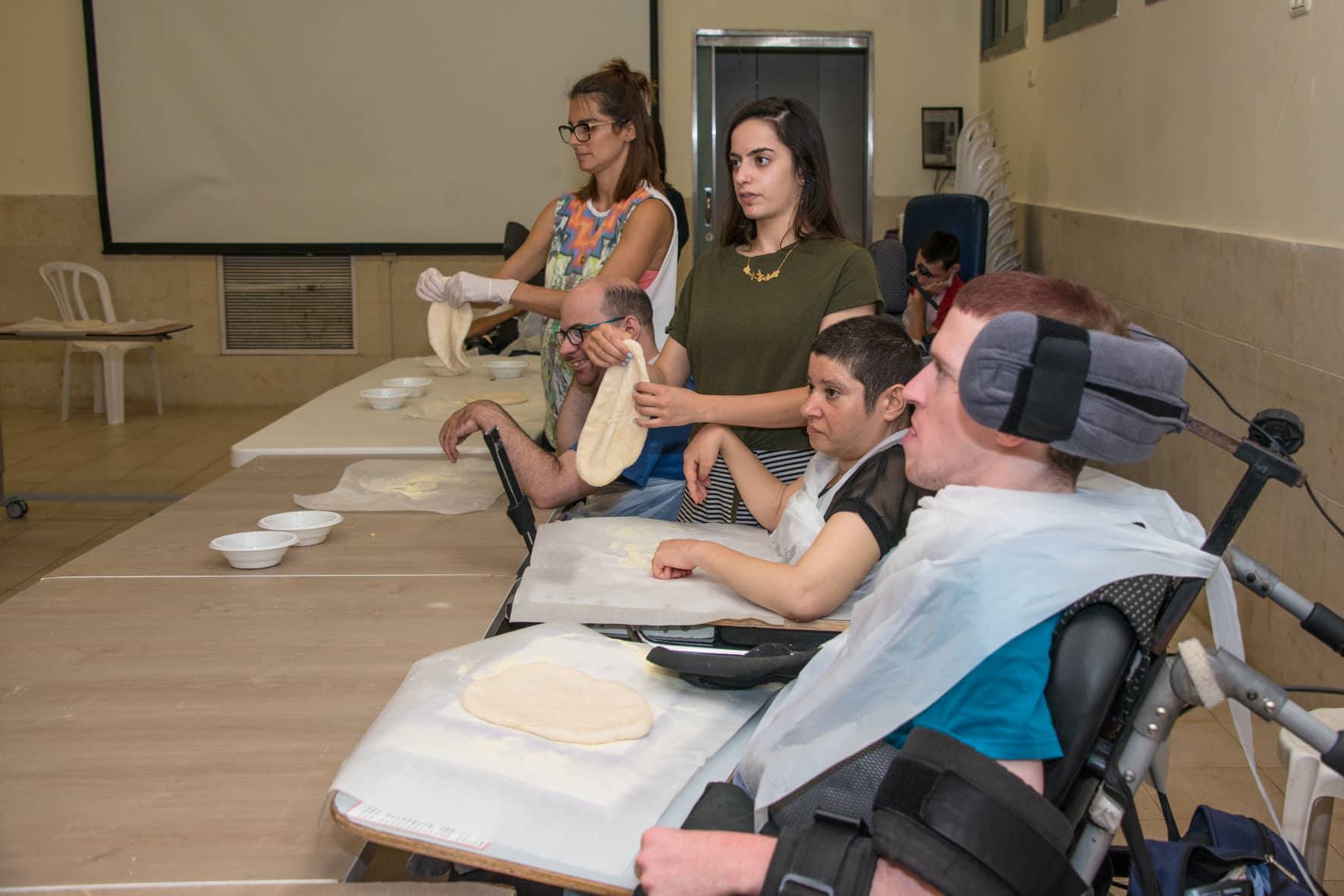 שלושה ימים של פיצה בבית נועם - יום 2