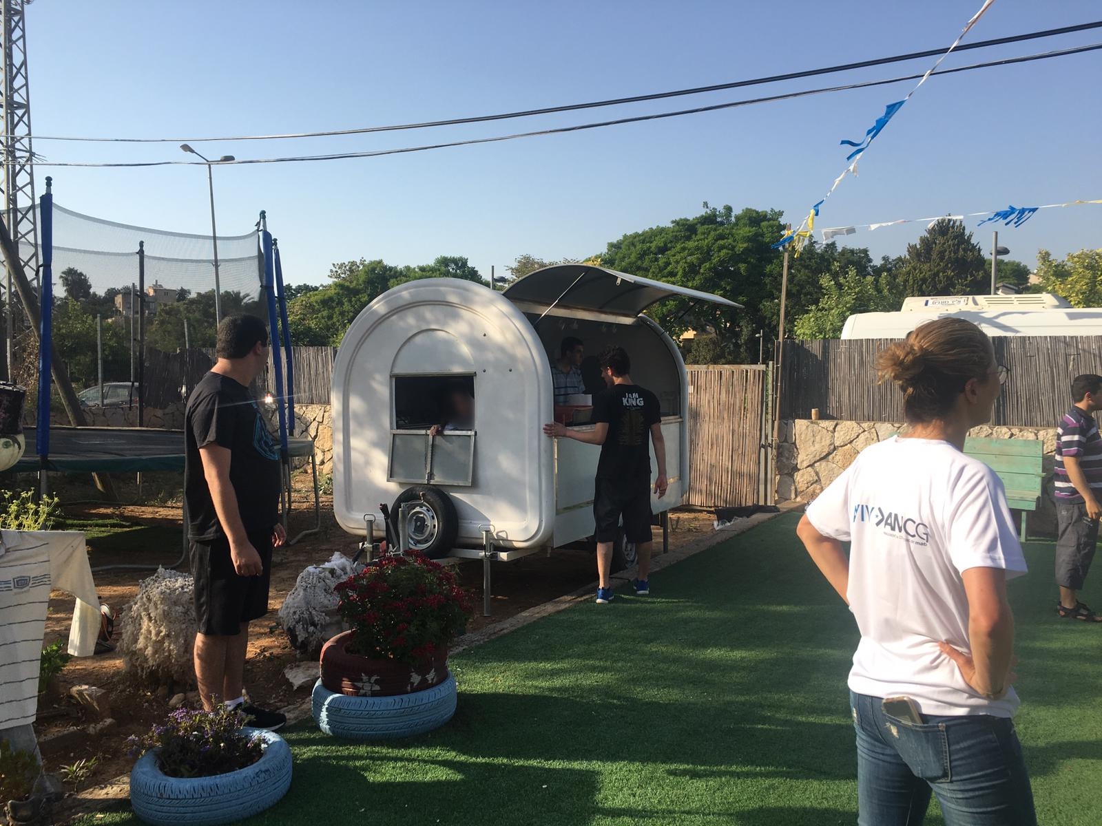 ארוע קיץ עם עובדי חברת אביב