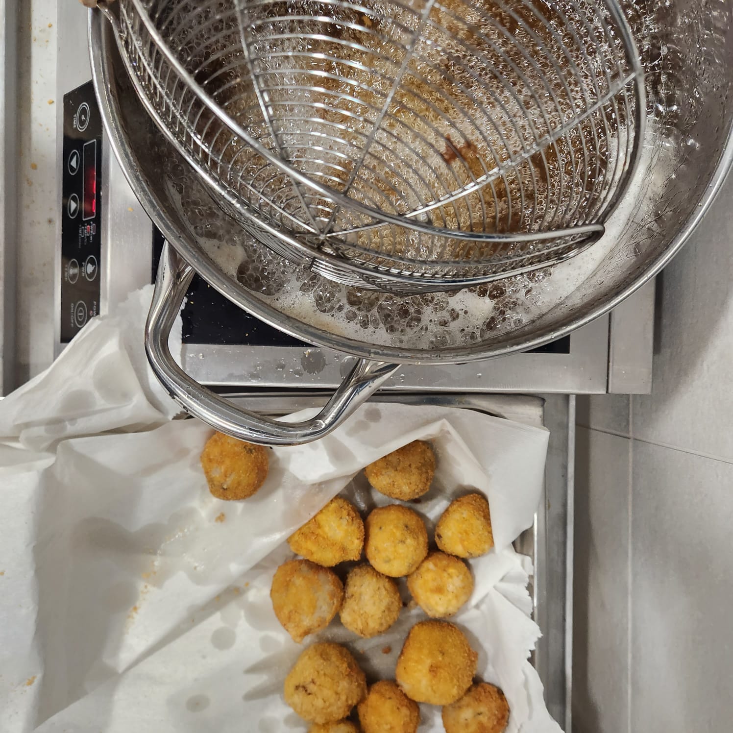 ארוחה איטלקית במחלקת הנוער בנס ציונה