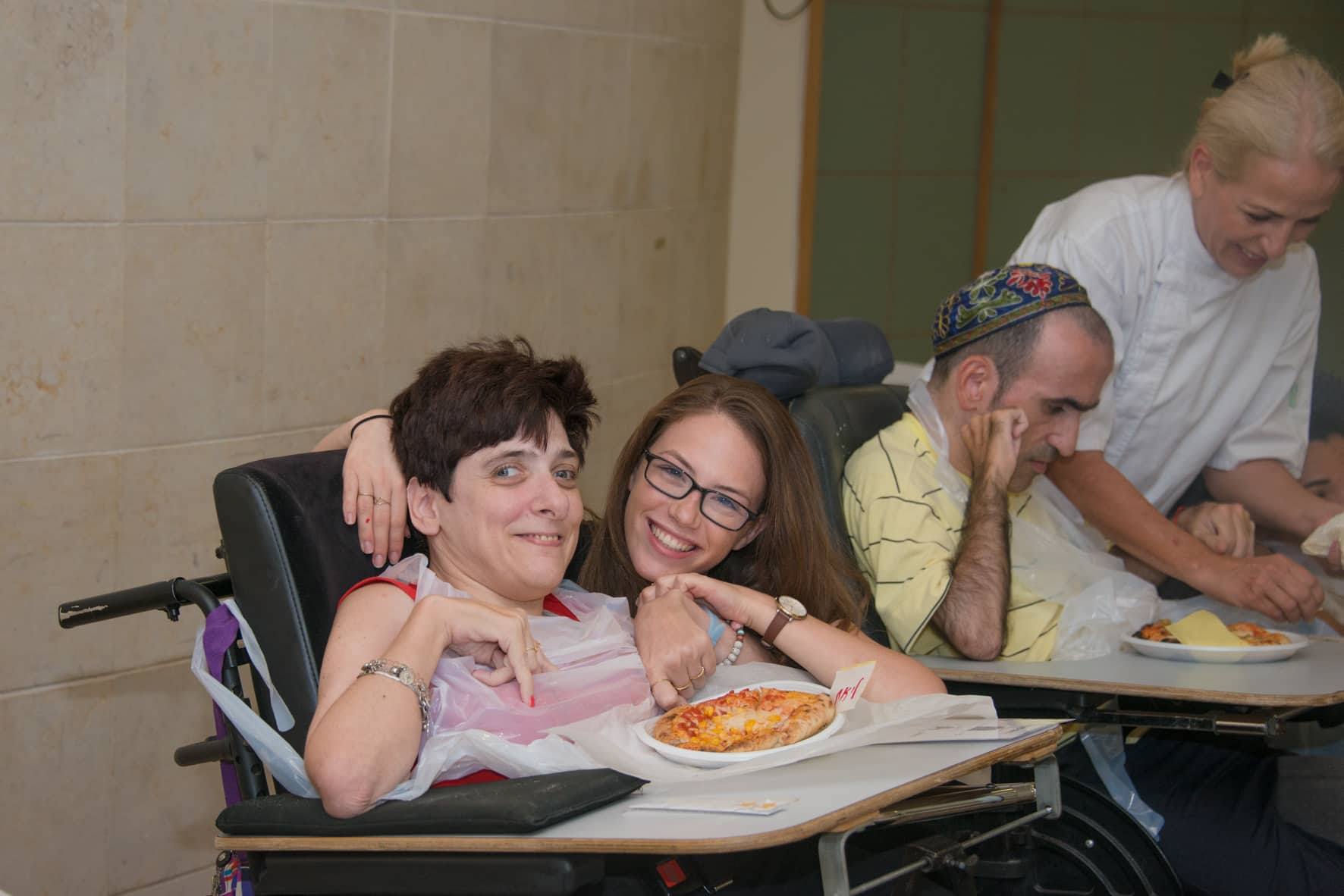 שלושה ימים של פיצה בבית נועם - היום השלישי